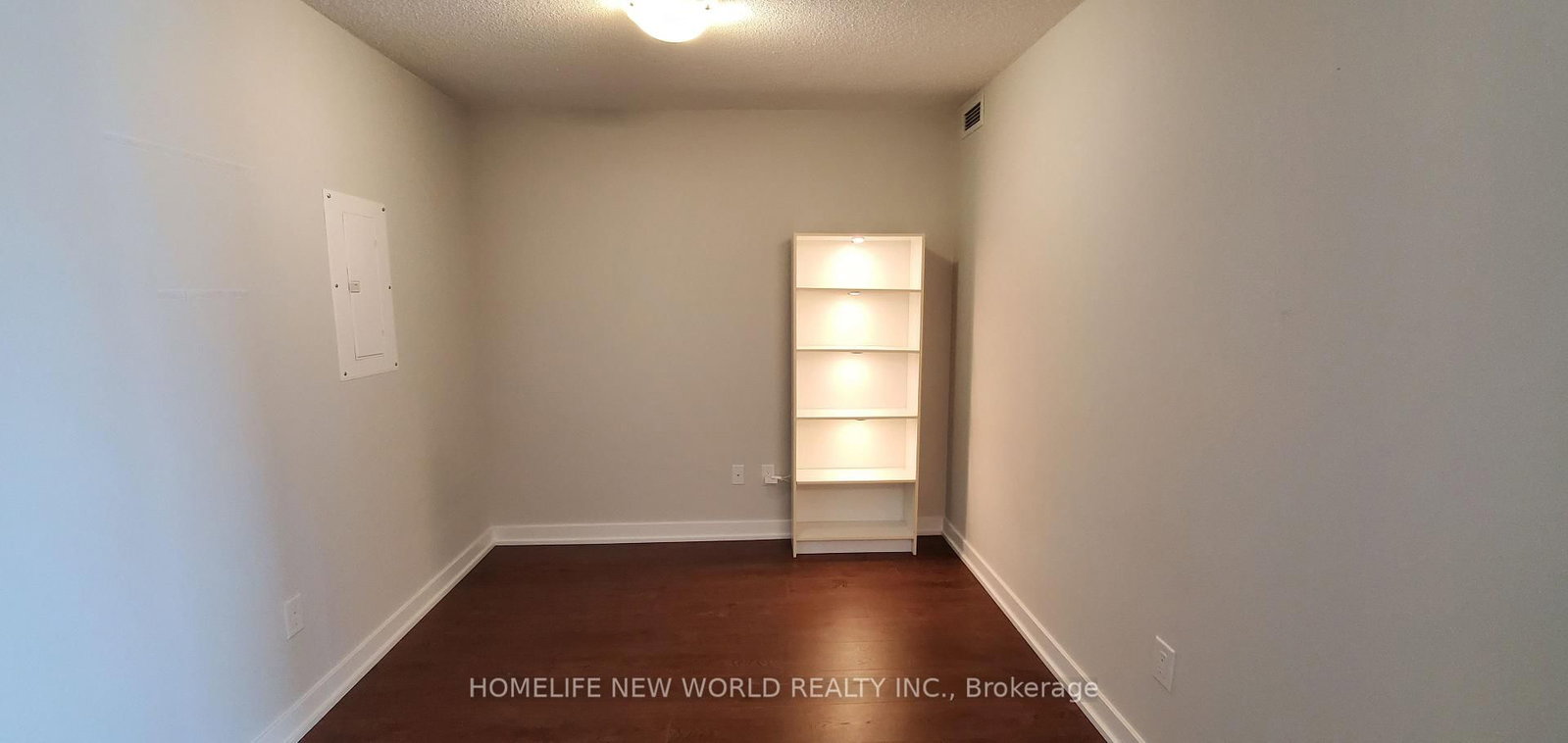 121 Mcmahon Drive • #811 • Toronto, ON photo 6