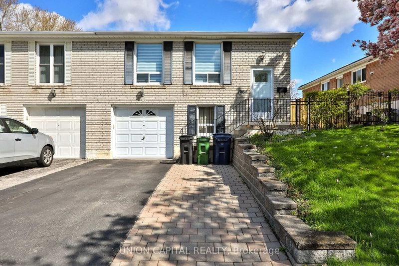 home for lease on Main-168 Old Sheppard Avenue
