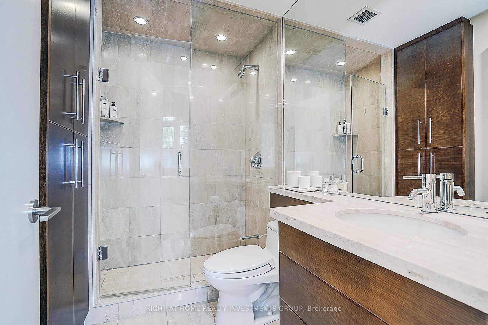 500 Avenue Road • #102 • Toronto, ON photo 34