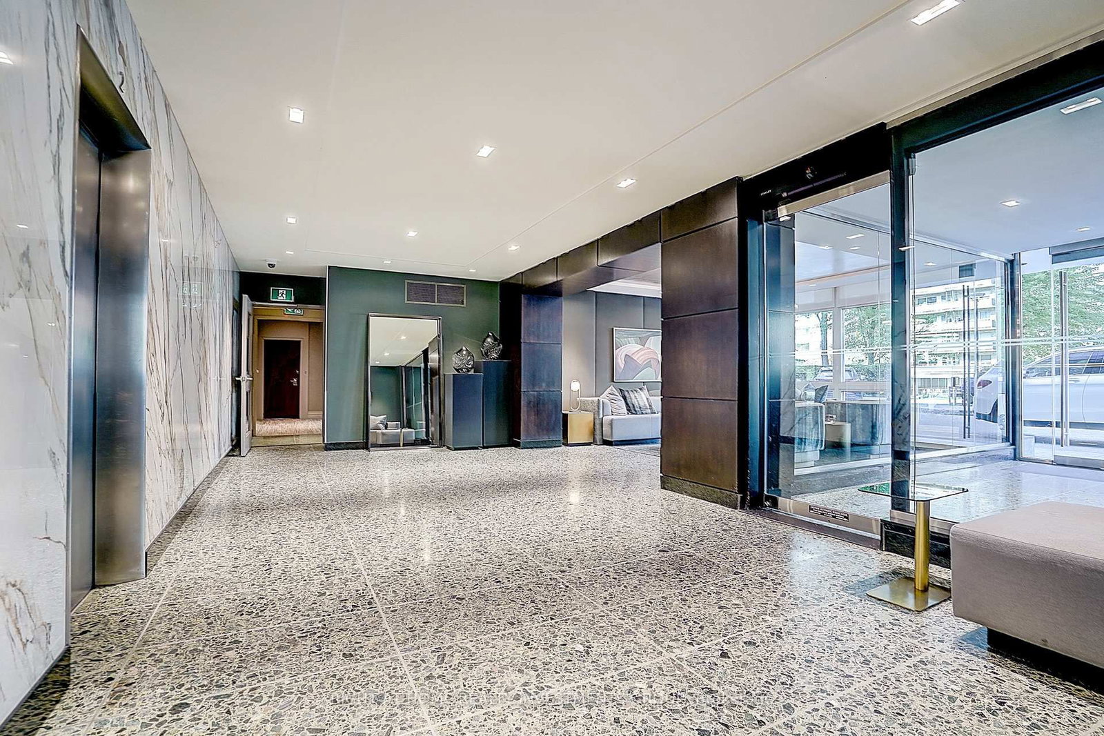 500 Avenue Road • #102 • Toronto, ON photo 8