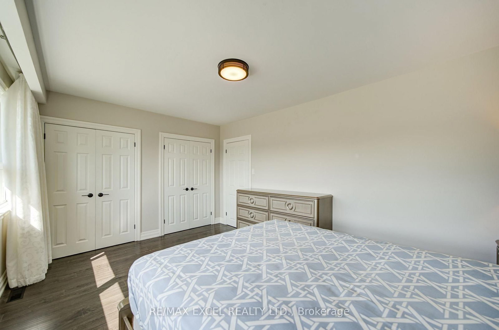 6 Averill Crescent • Toronto, ON photo 24