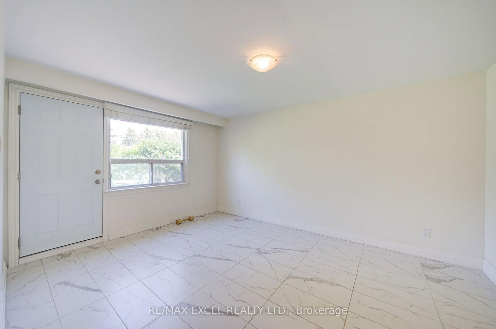 6 Averill Crescent • Toronto, ON photo 32