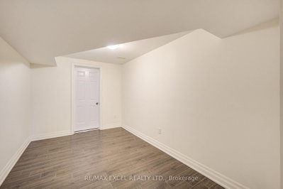 Thumbnail 39