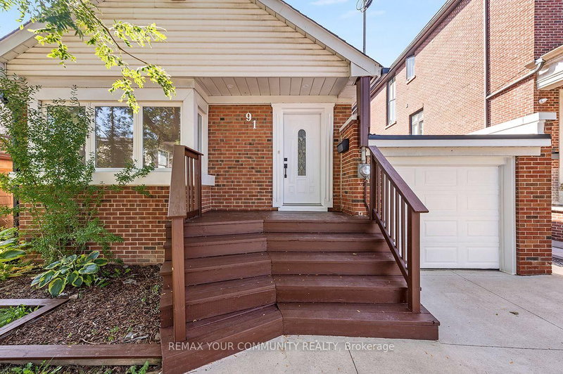 91 Mcgillivray Avenue