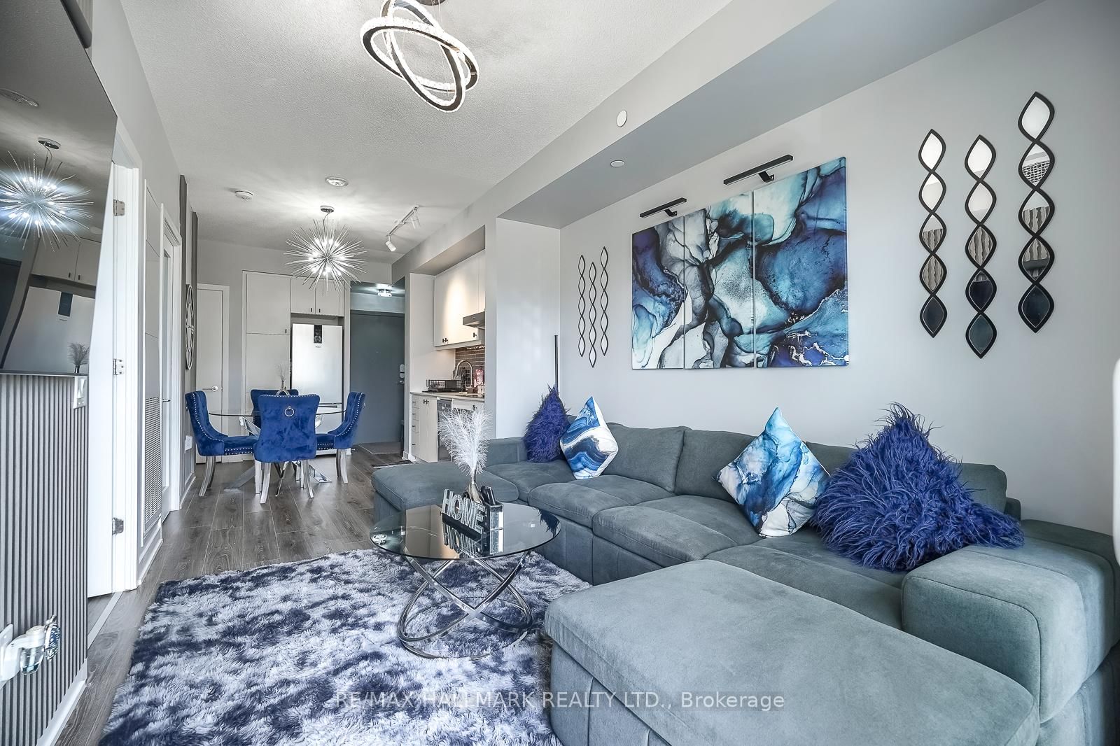 9 Tecumseth Street • #421 • Toronto, ON photo 10