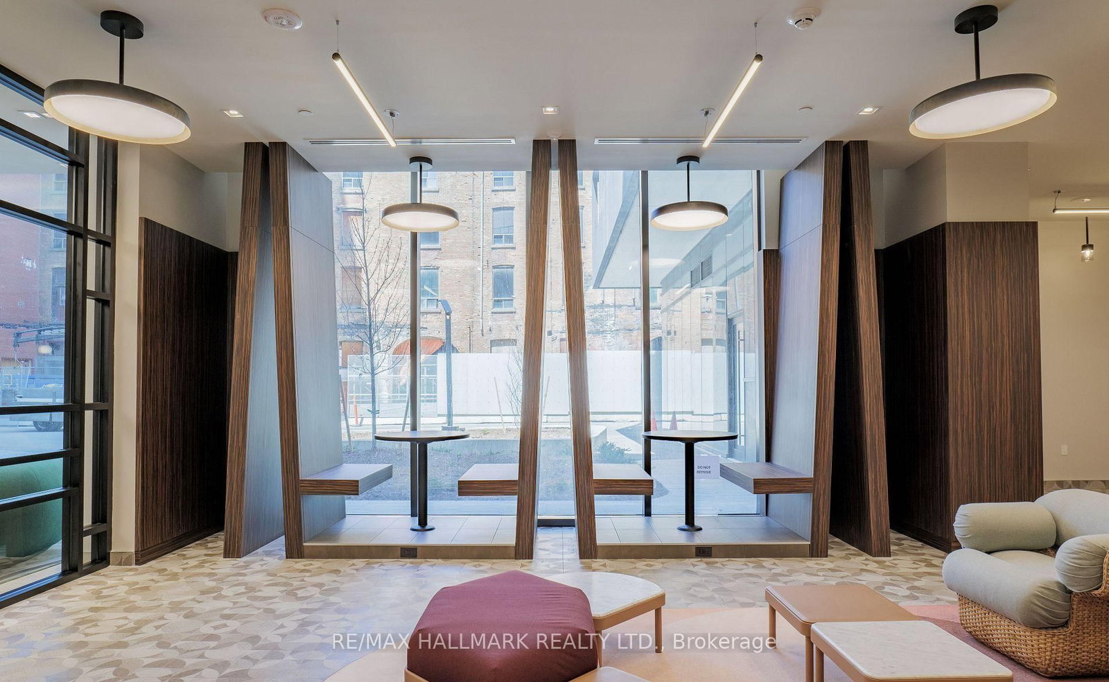 9 Tecumseth Street • #421 • Toronto, ON photo 34