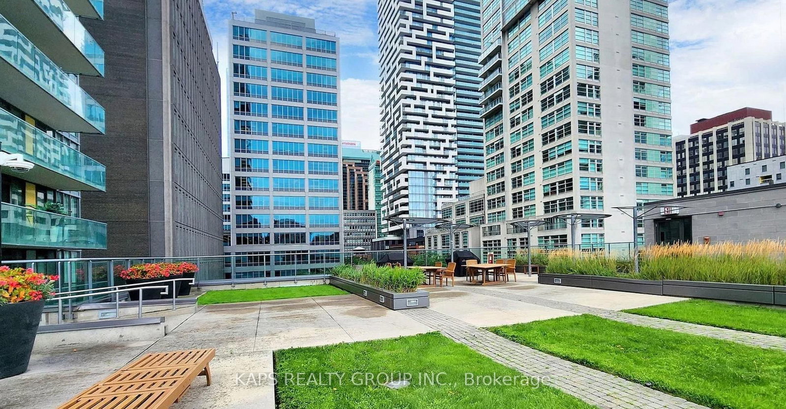 33 Lombard Street • #410 • Toronto, ON photo 18