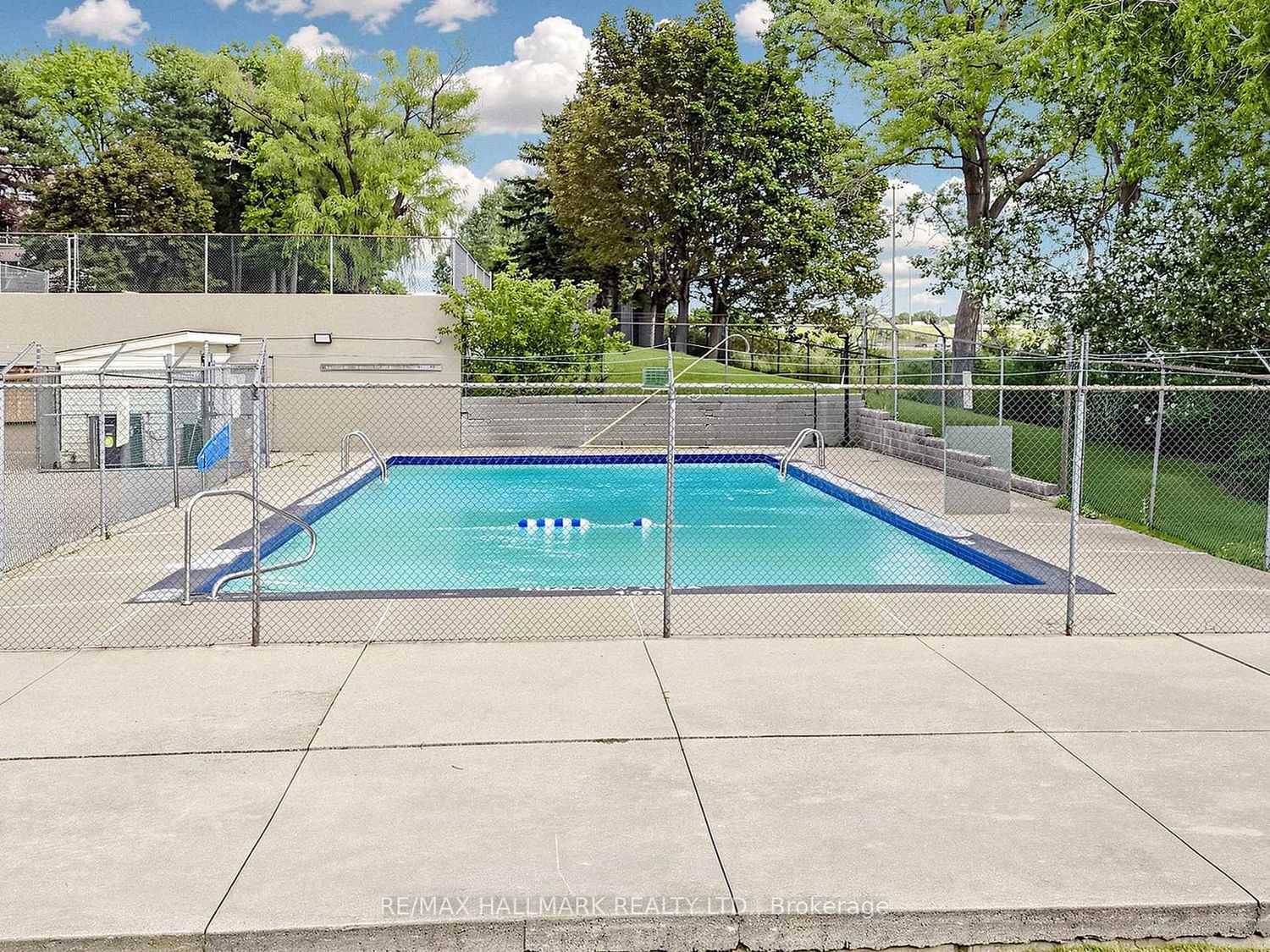 5 Parkway Forest Drive • #1609 • Toronto, ON photo 28