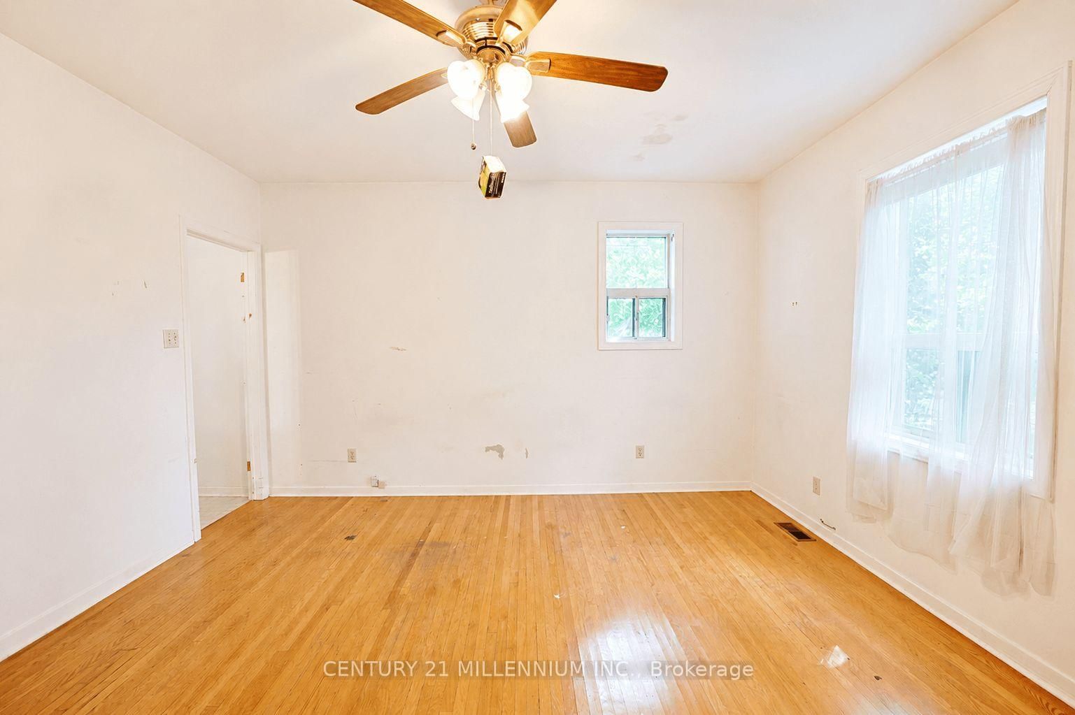 169 Ranee Avenue • Toronto, ON photo 13