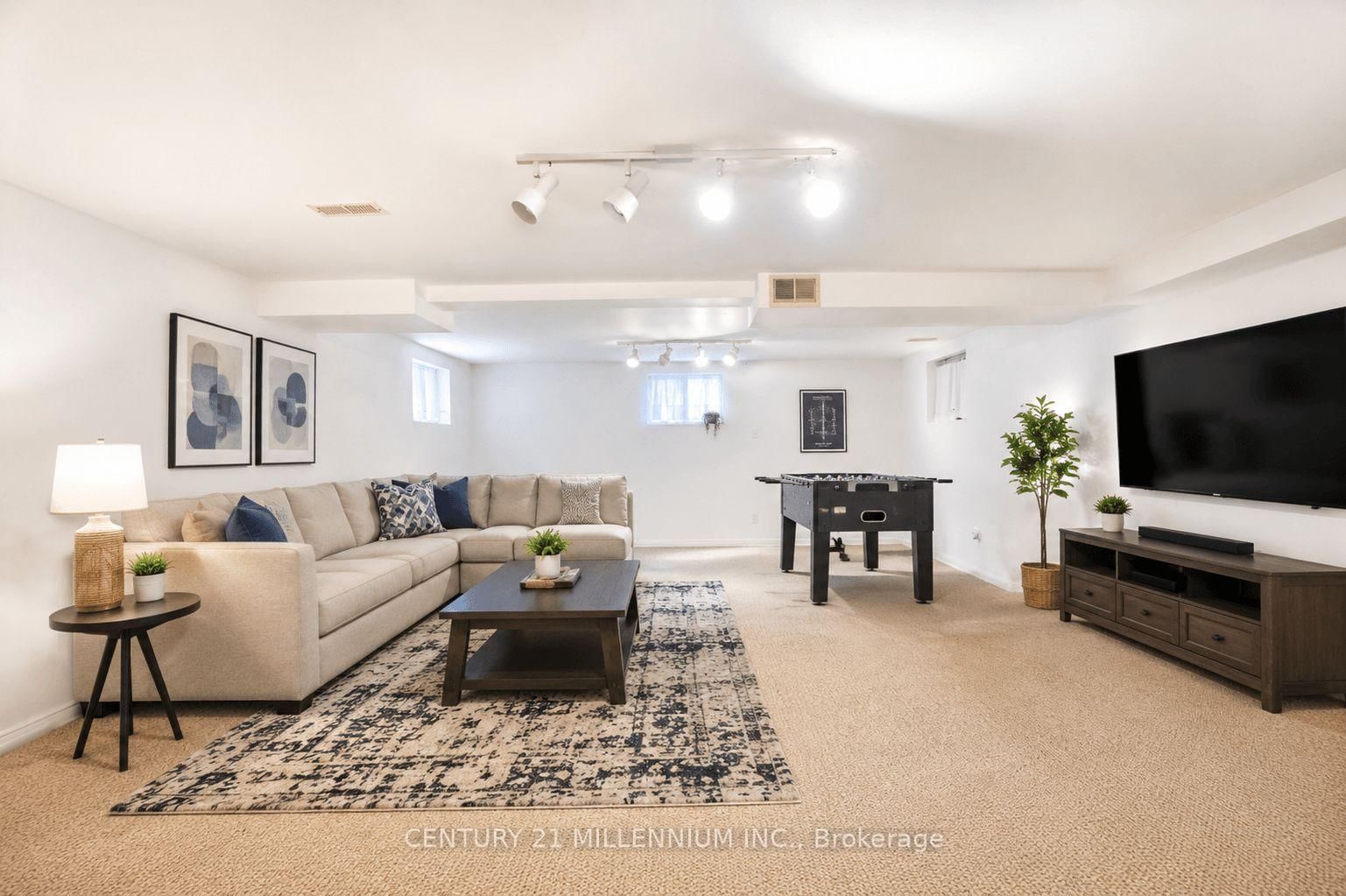 169 Ranee Avenue • Toronto, ON photo 23