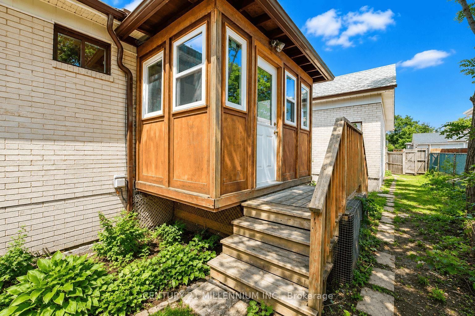 169 Ranee Avenue • Toronto, ON photo 32