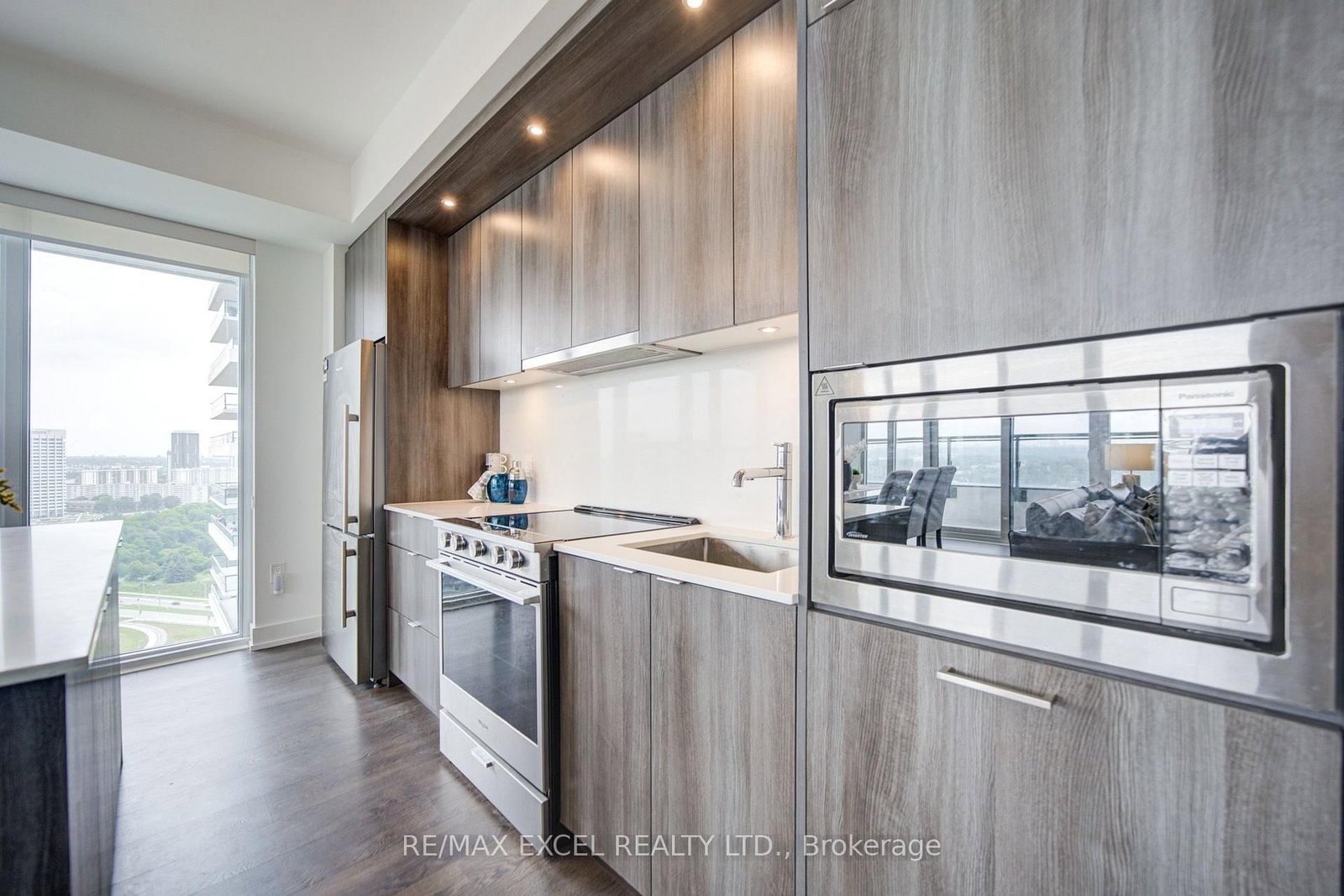 20 Inn On The Park Drive • #2331 • Toronto, ON photo 13