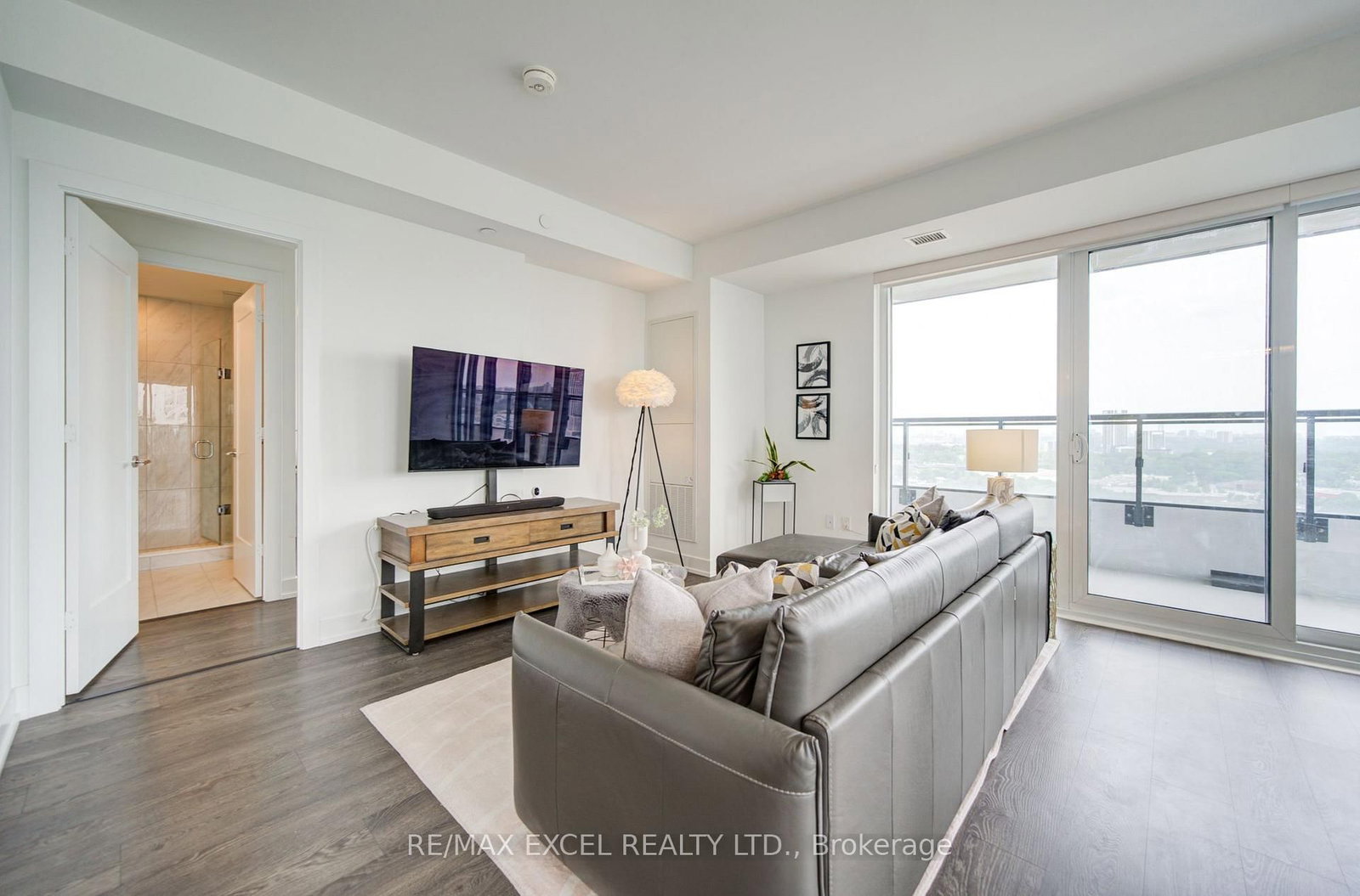 20 Inn On The Park Drive • #2331 • Toronto, ON photo 19