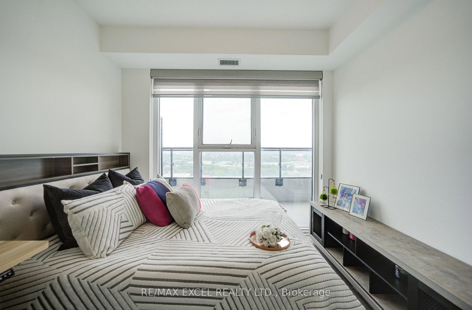 20 Inn On The Park Drive • #2331 • Toronto, ON photo 27
