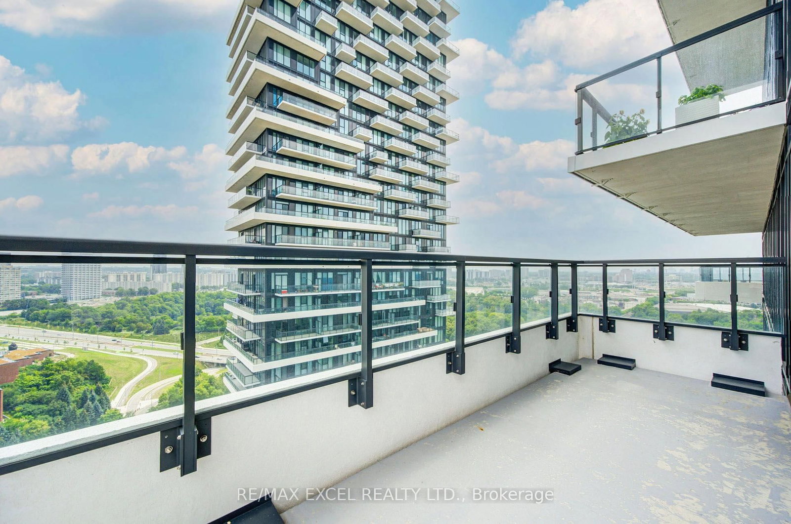 20 Inn On The Park Drive • #2331 • Toronto, ON photo 40