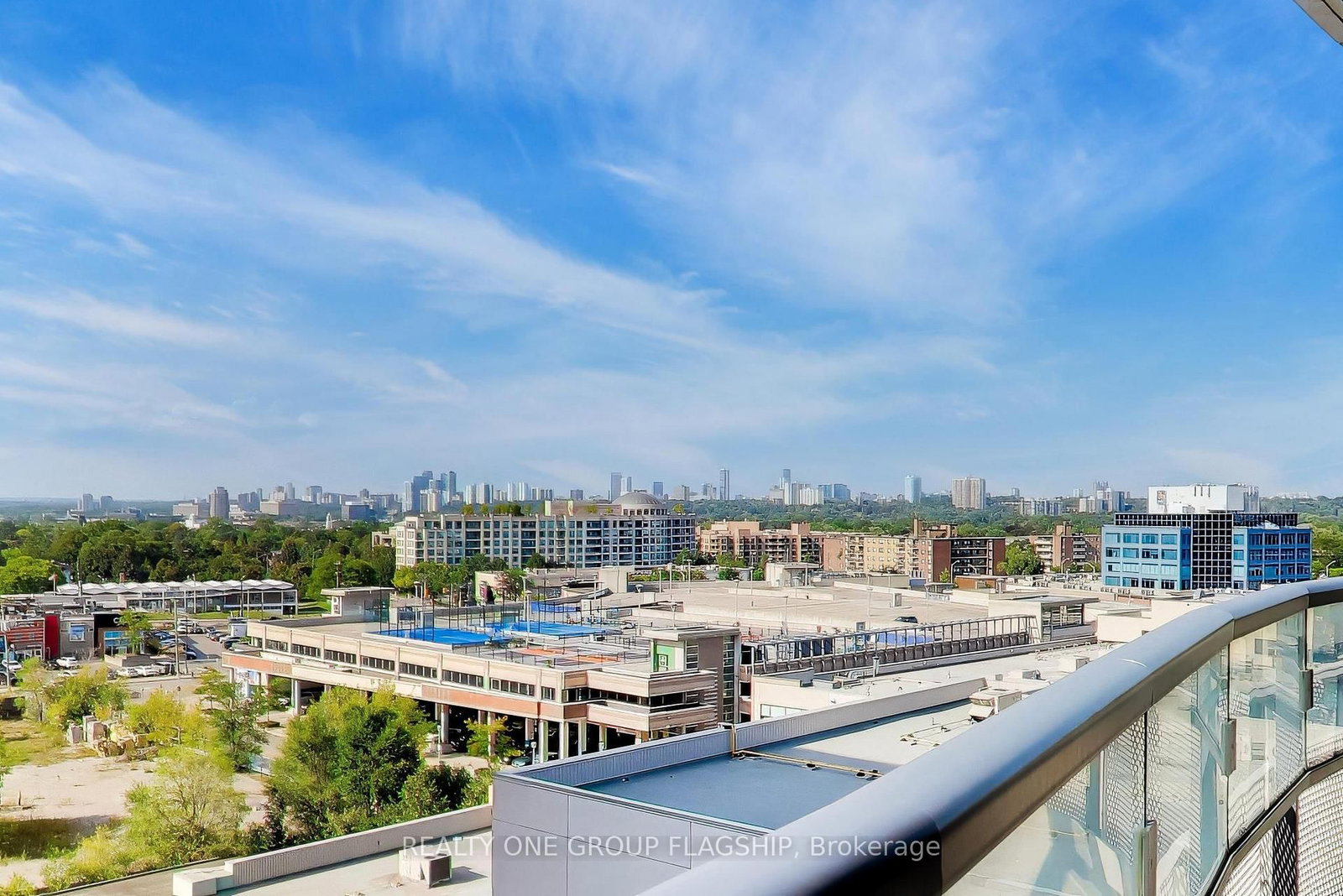 99 The Donway W • #709 • Toronto, ON photo 15