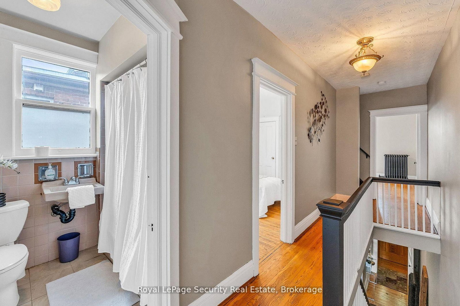 667 Ossington Avenue • Toronto, ON photo 25