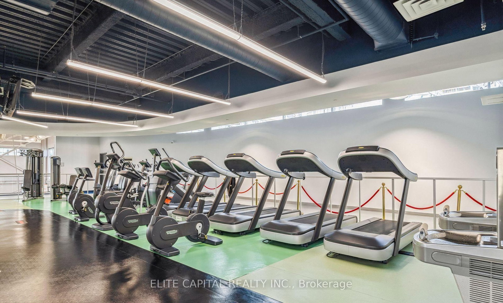 10 Navy Wharf Court • #1008 • Toronto, ON photo 10