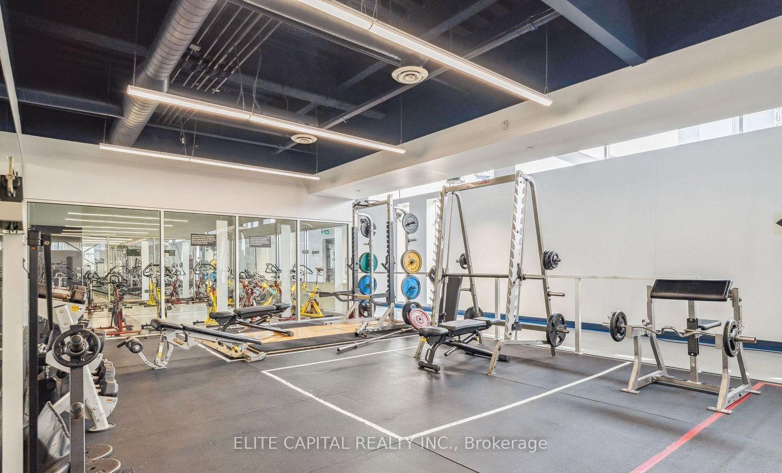 10 Navy Wharf Court • #1008 • Toronto, ON photo 13