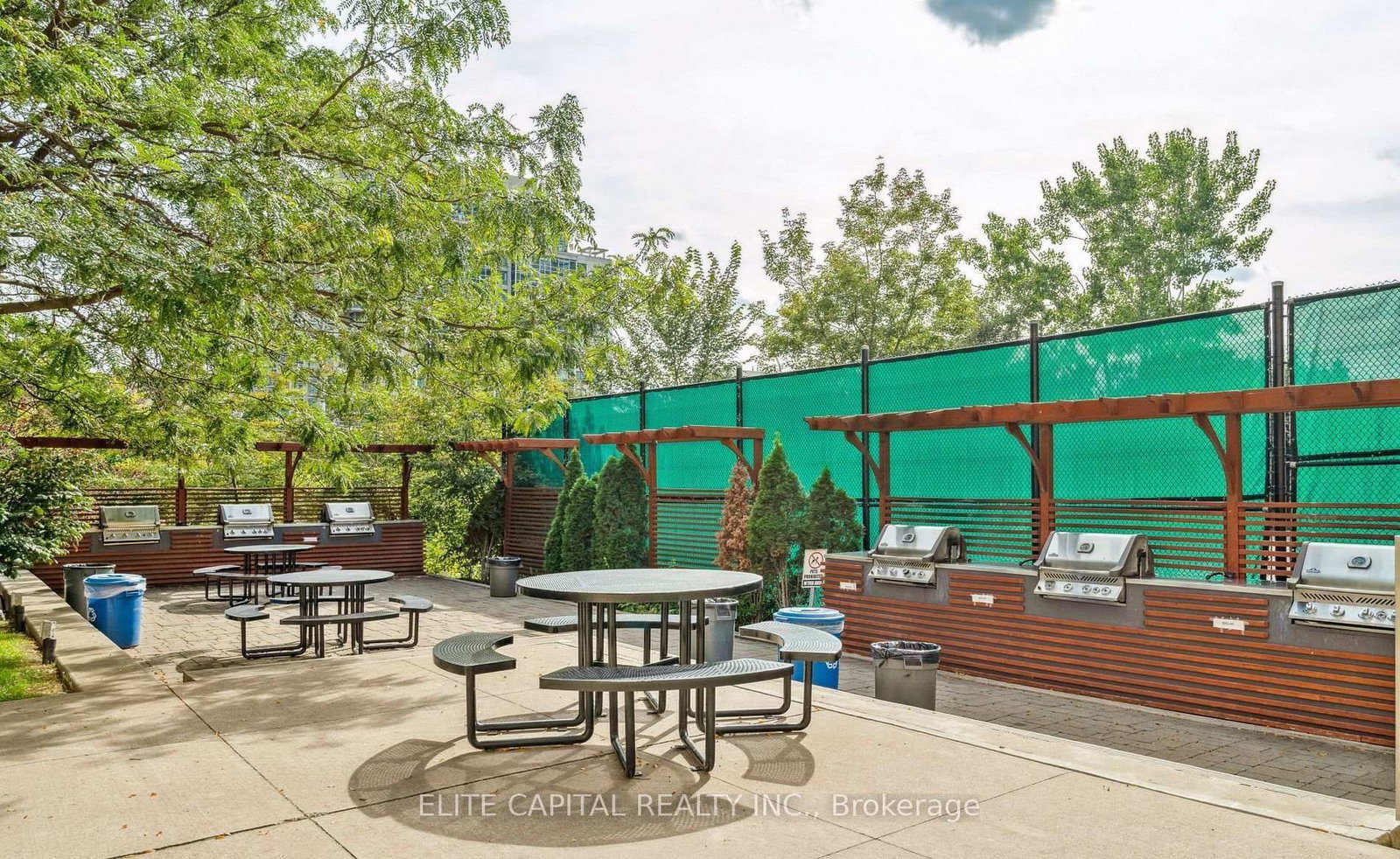 10 Navy Wharf Court • #1008 • Toronto, ON photo 19