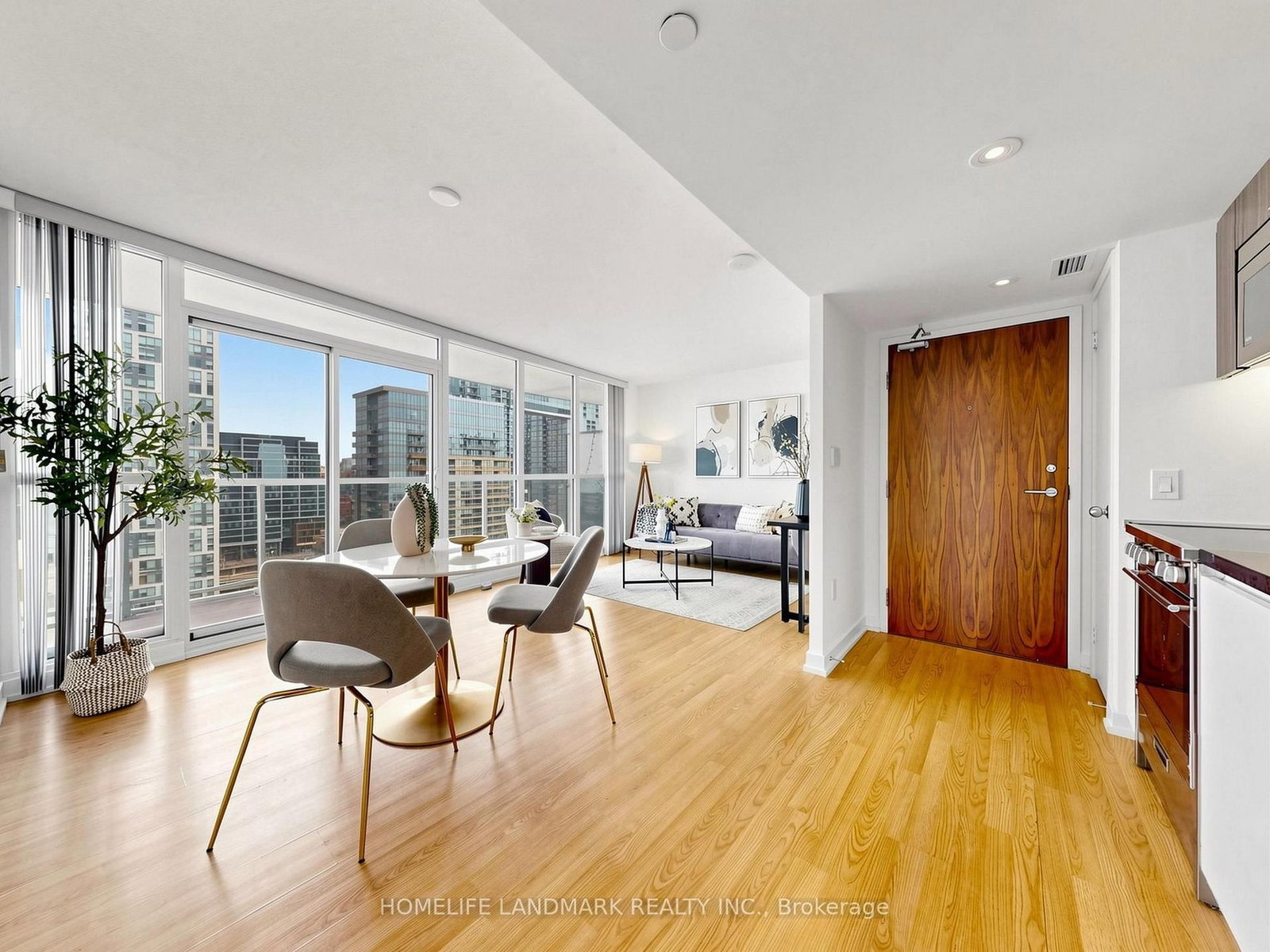 75 Queens Wharf Road • #2215 • Toronto, ON photo 11
