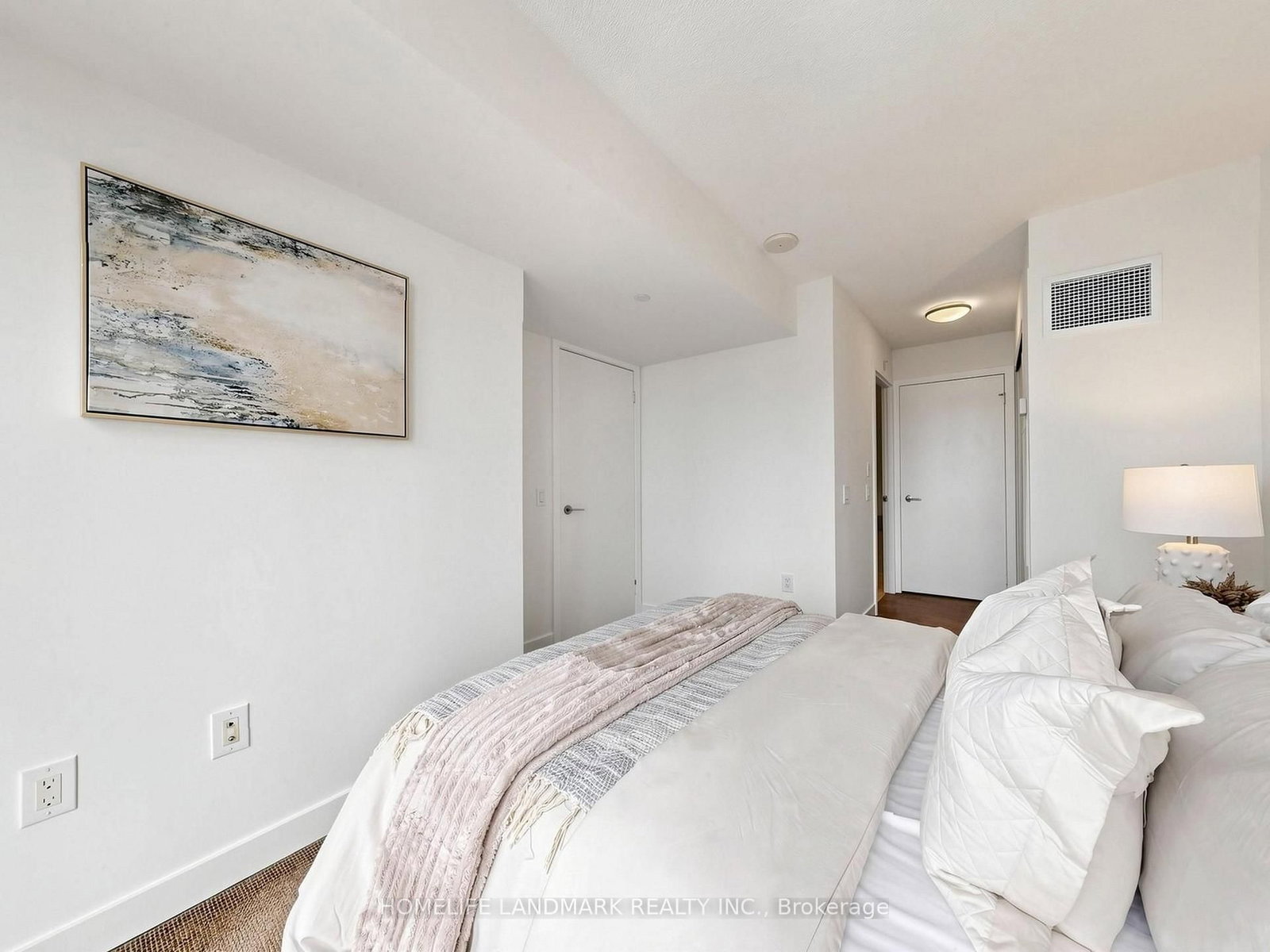 75 Queens Wharf Road • #2215 • Toronto, ON photo 14