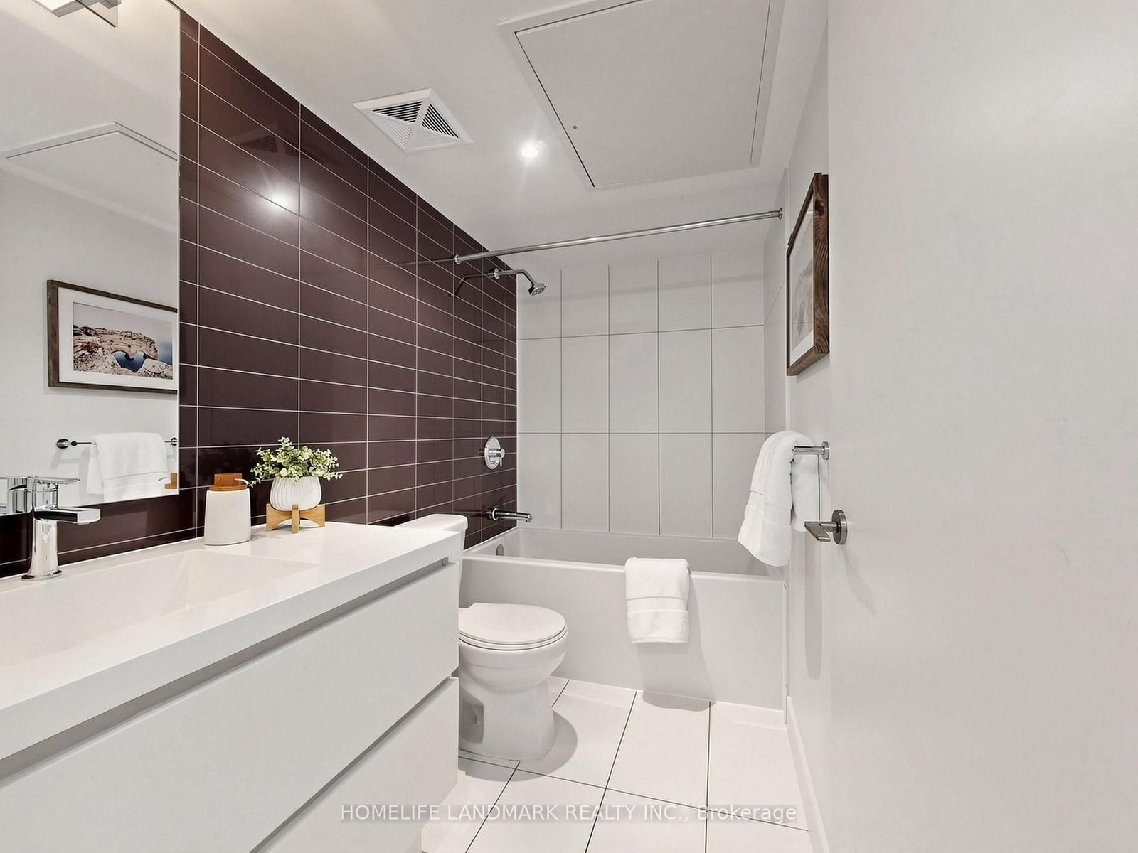 75 Queens Wharf Road • #2215 • Toronto, ON photo 17
