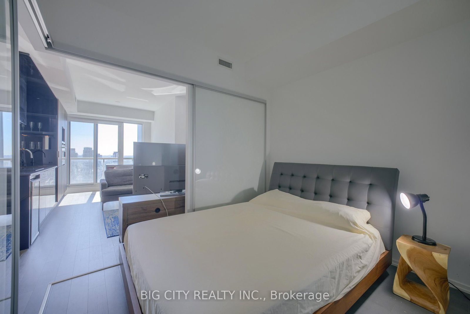 70 Temperance Street • #4014 • Toronto, ON photo 11