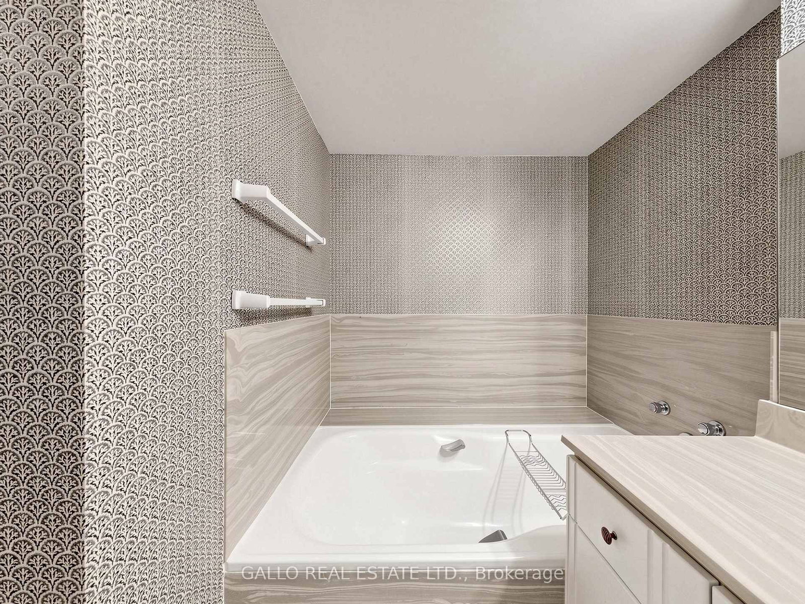 10 Kenneth Avenue • #203 • Toronto, ON photo 28