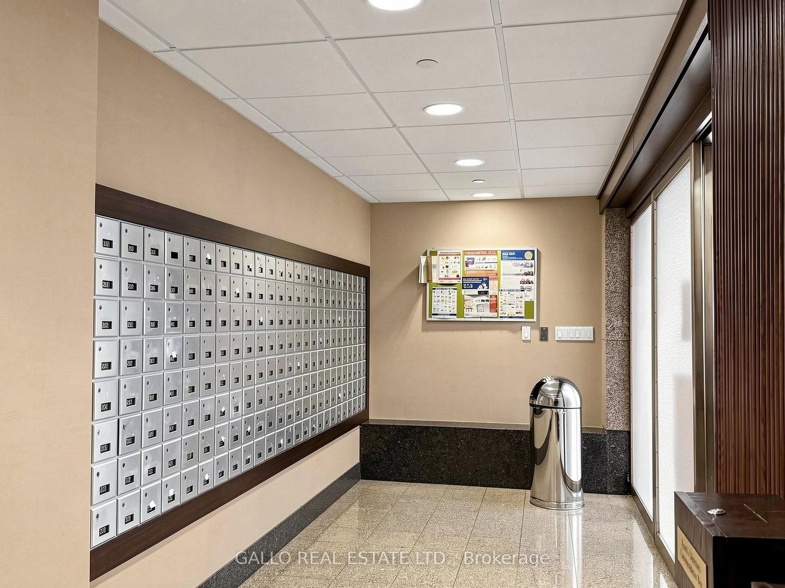 10 Kenneth Avenue • #203 • Toronto, ON photo 39