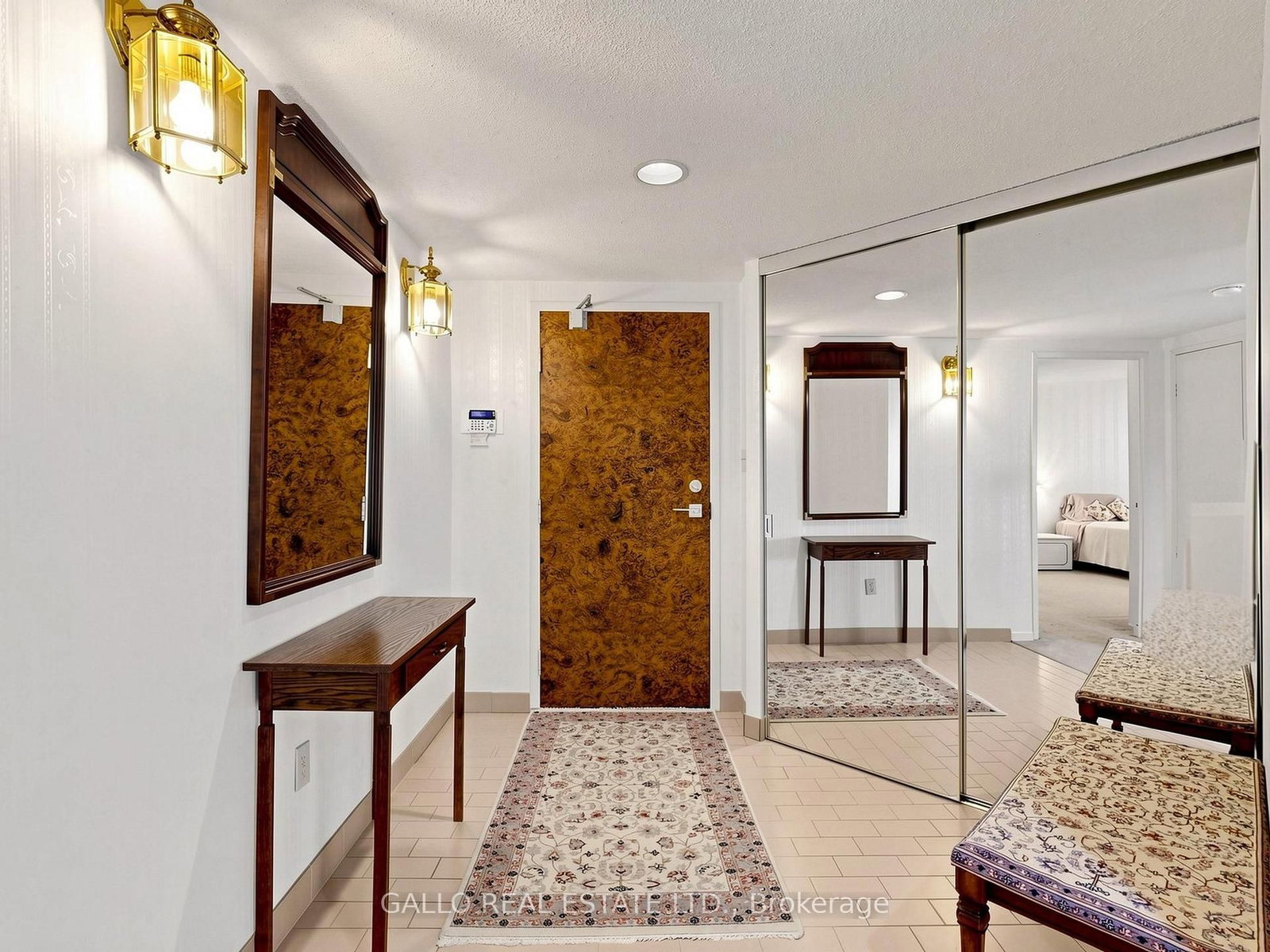 10 Kenneth Avenue • #203 • Toronto, ON photo 8