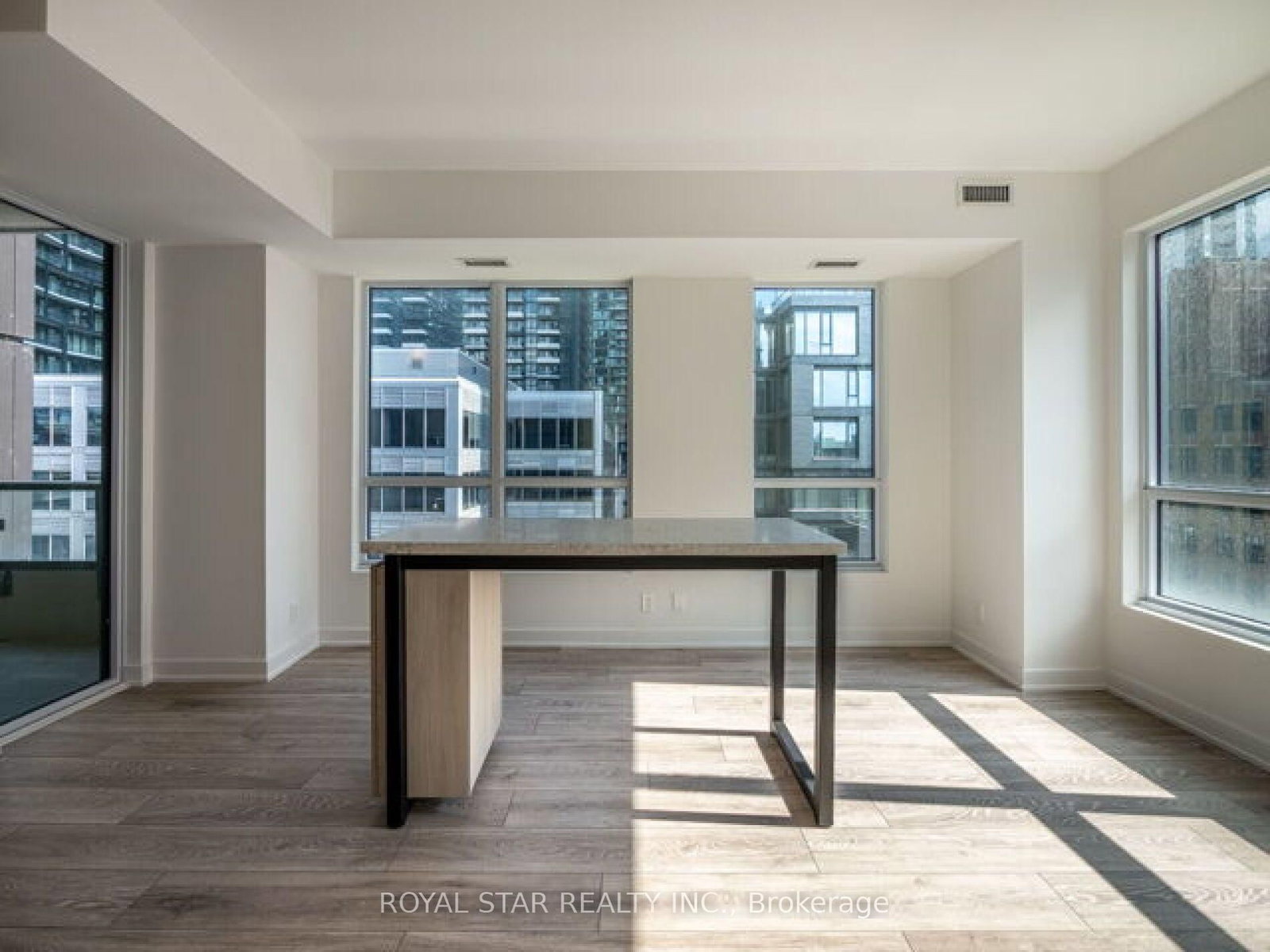108 Peter Street • #1007 • Toronto, ON photo 12