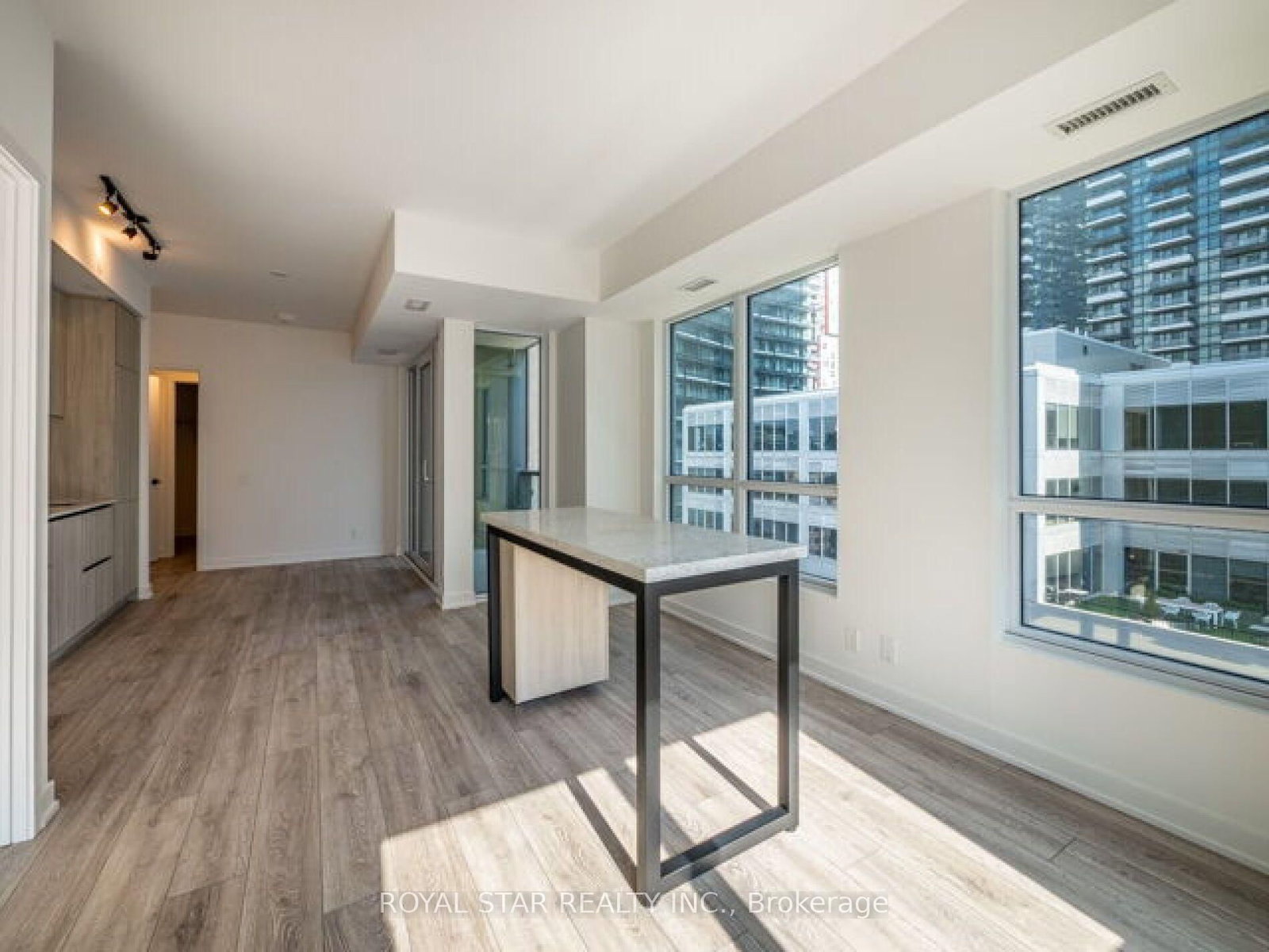 108 Peter Street • #1007 • Toronto, ON photo 13