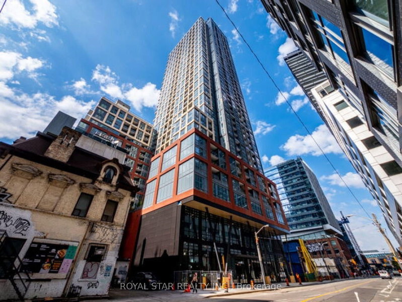 1007 - 108 Peter Street