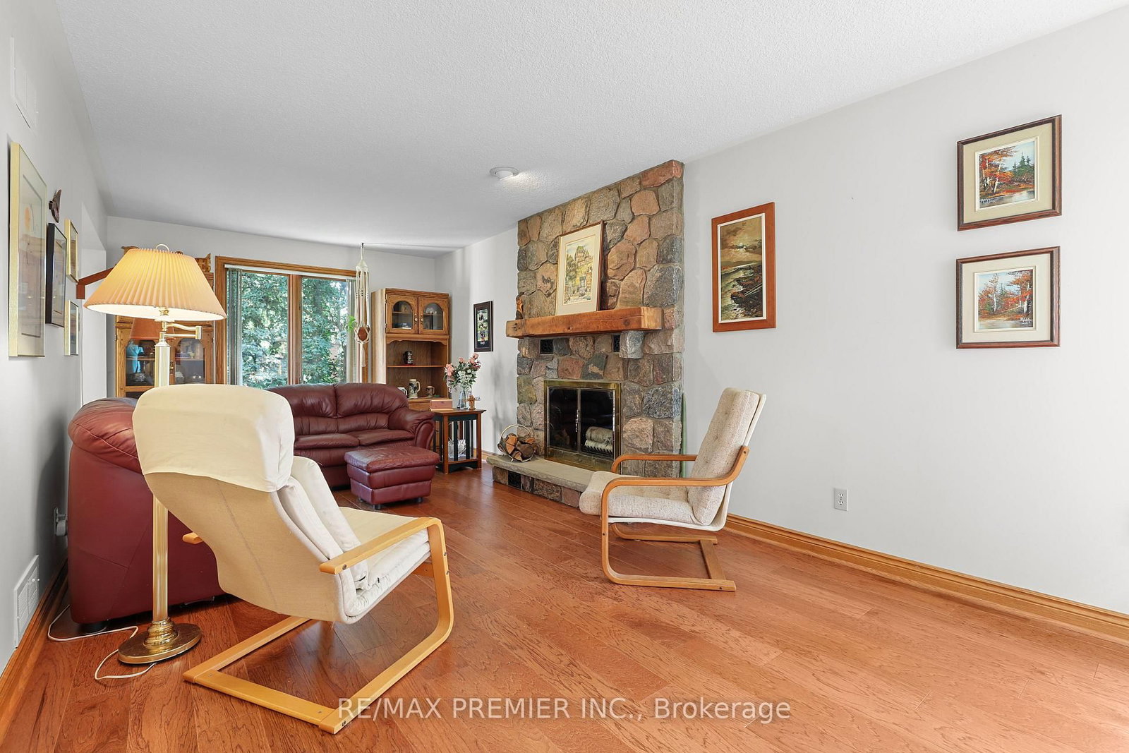 19 Temagami Court • Toronto, ON photo 11