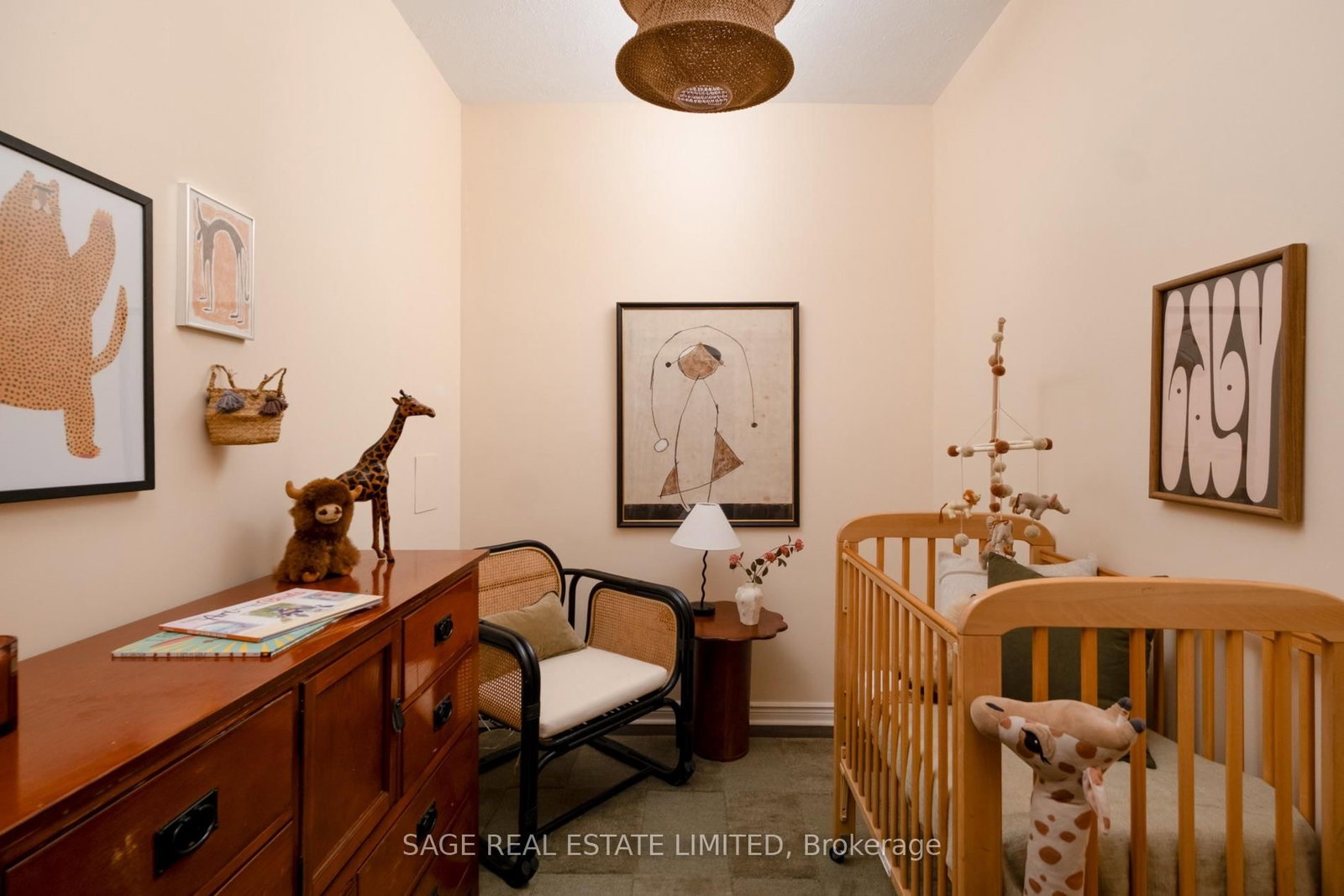 221 Palmerston Avenue • Toronto, ON photo 20