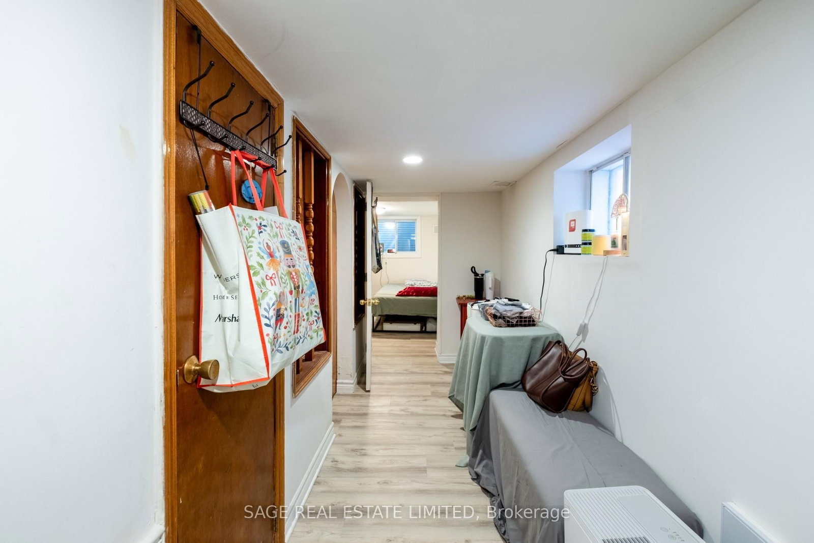221 Palmerston Avenue • Toronto, ON photo 43