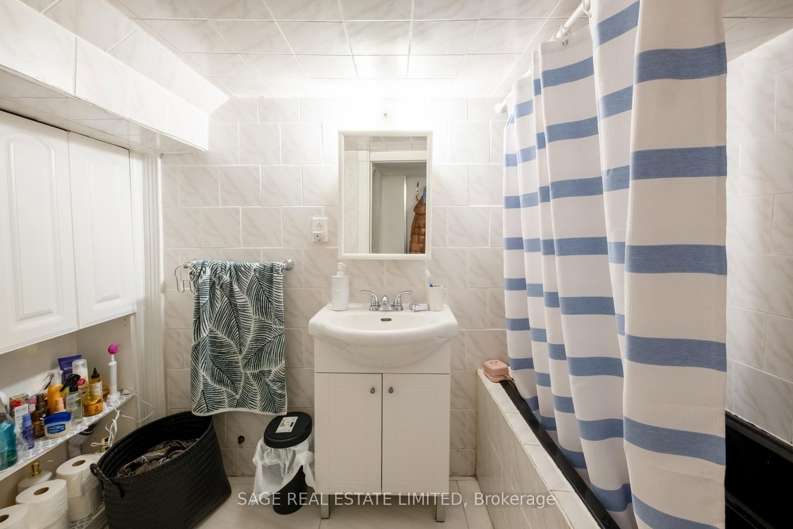 221 Palmerston Avenue • Toronto, ON photo 44
