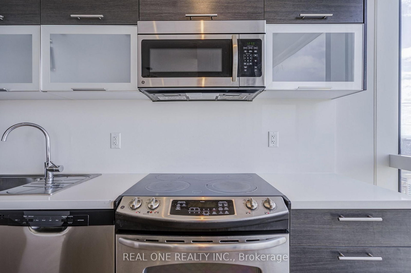 386 Yonge Street • #5814 • Toronto, ON photo 14