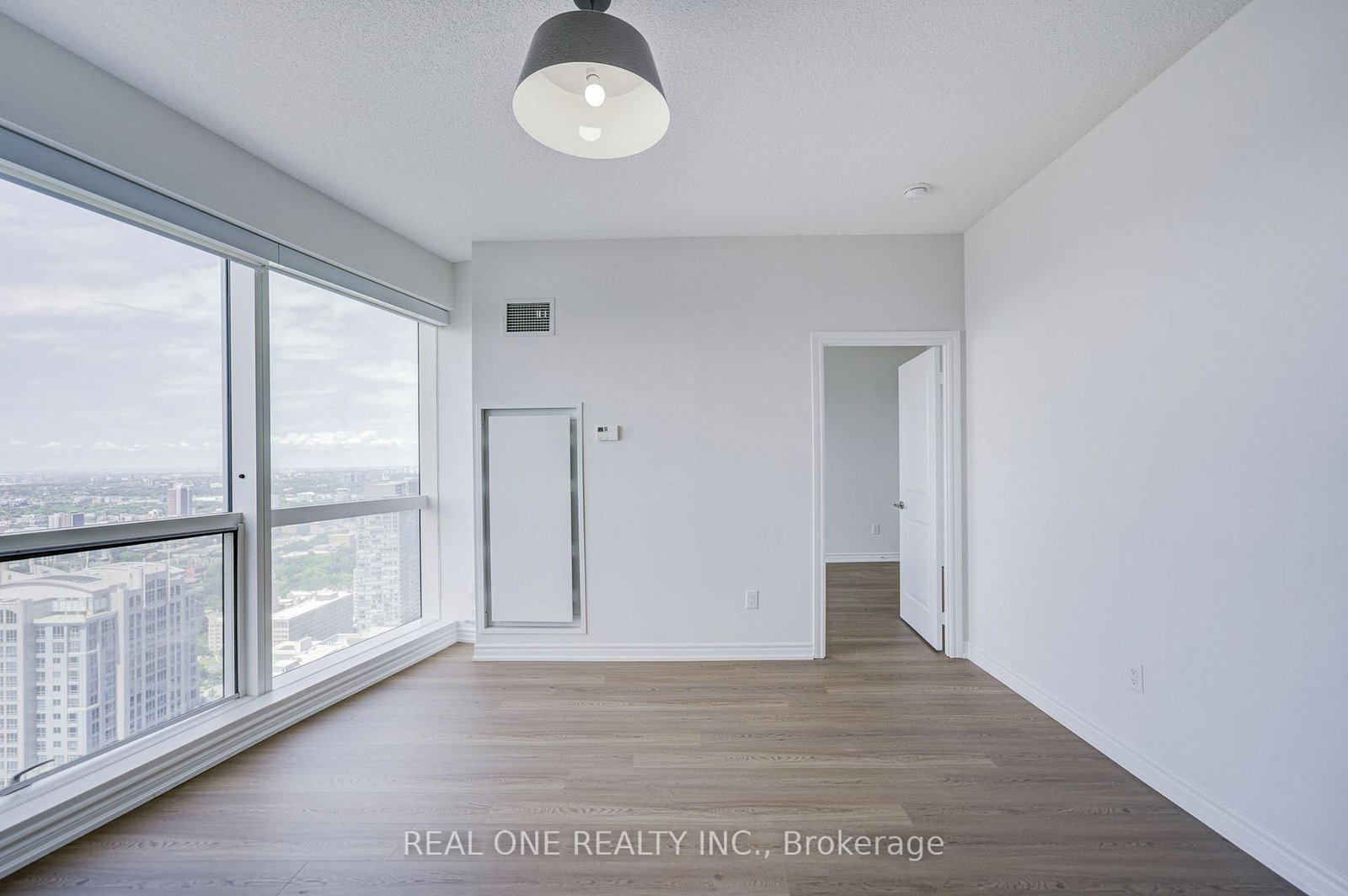 386 Yonge Street • #5814 • Toronto, ON photo 17