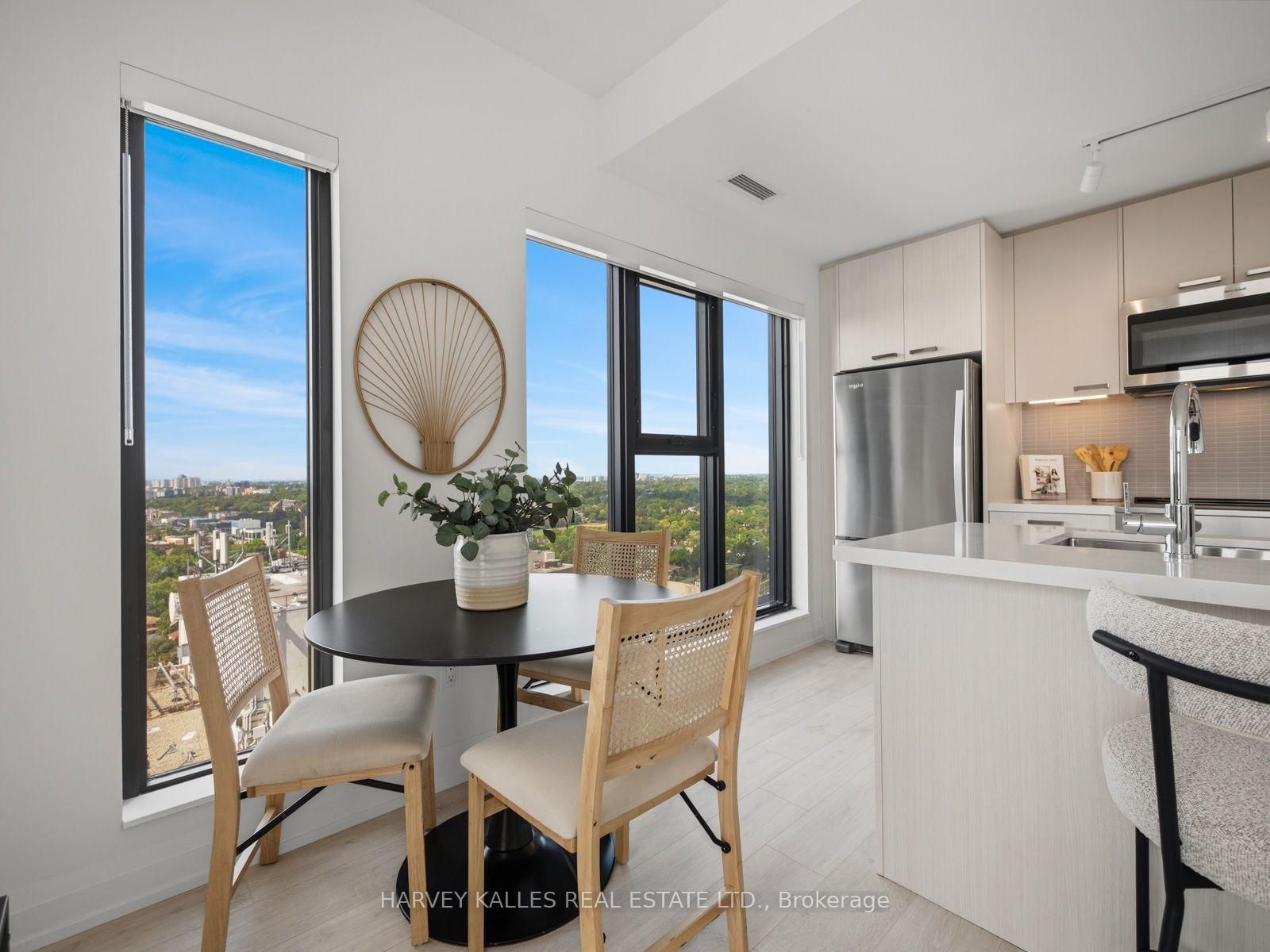 20 Soudan Avenue • #2607 • Toronto, ON photo 11