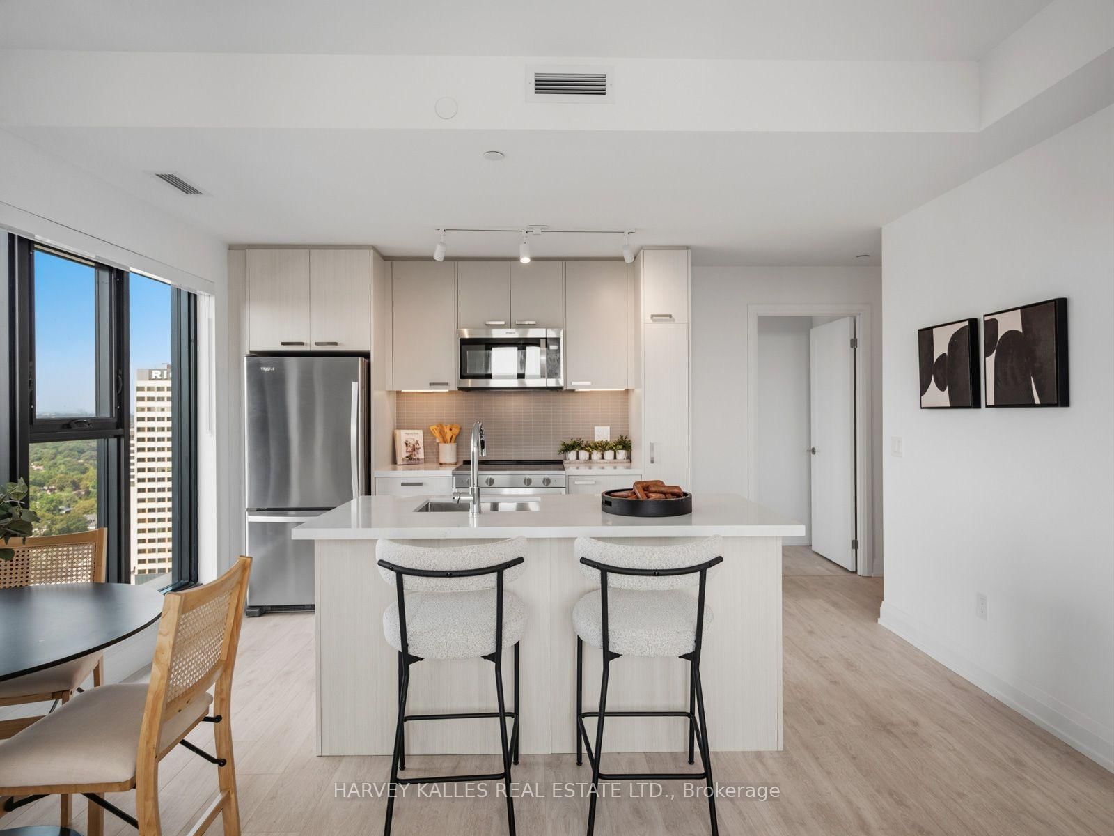 20 Soudan Avenue • #2607 • Toronto, ON photo 9