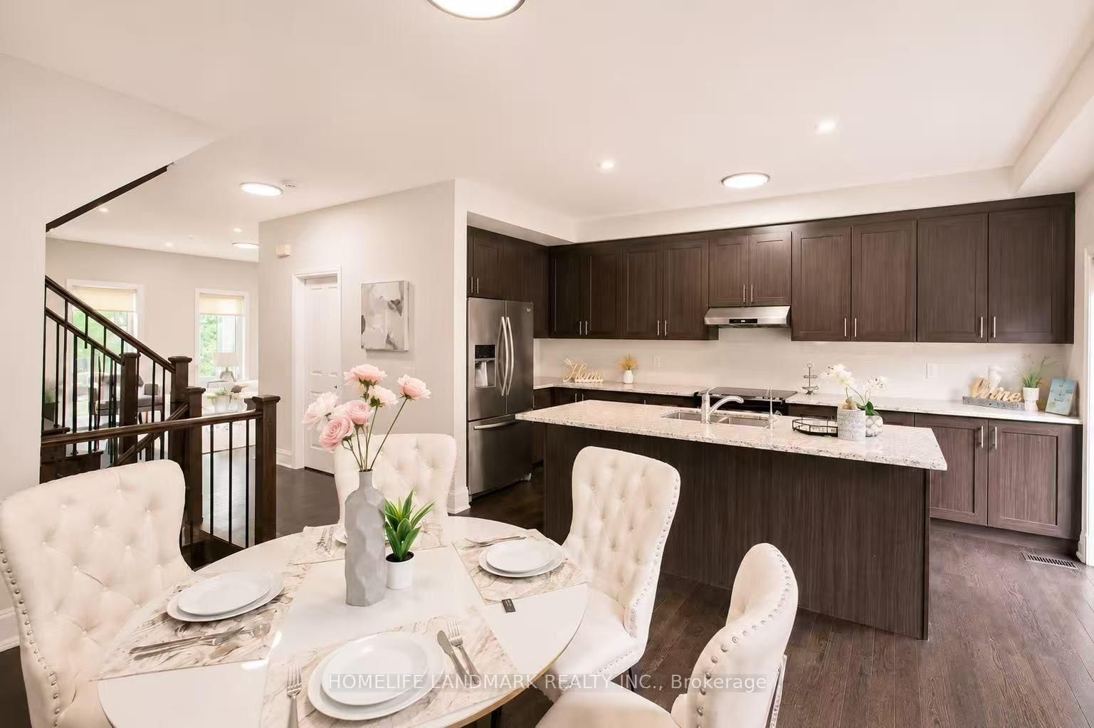 30 Kenneth Wood Crescent • Toronto, ON photo 9
