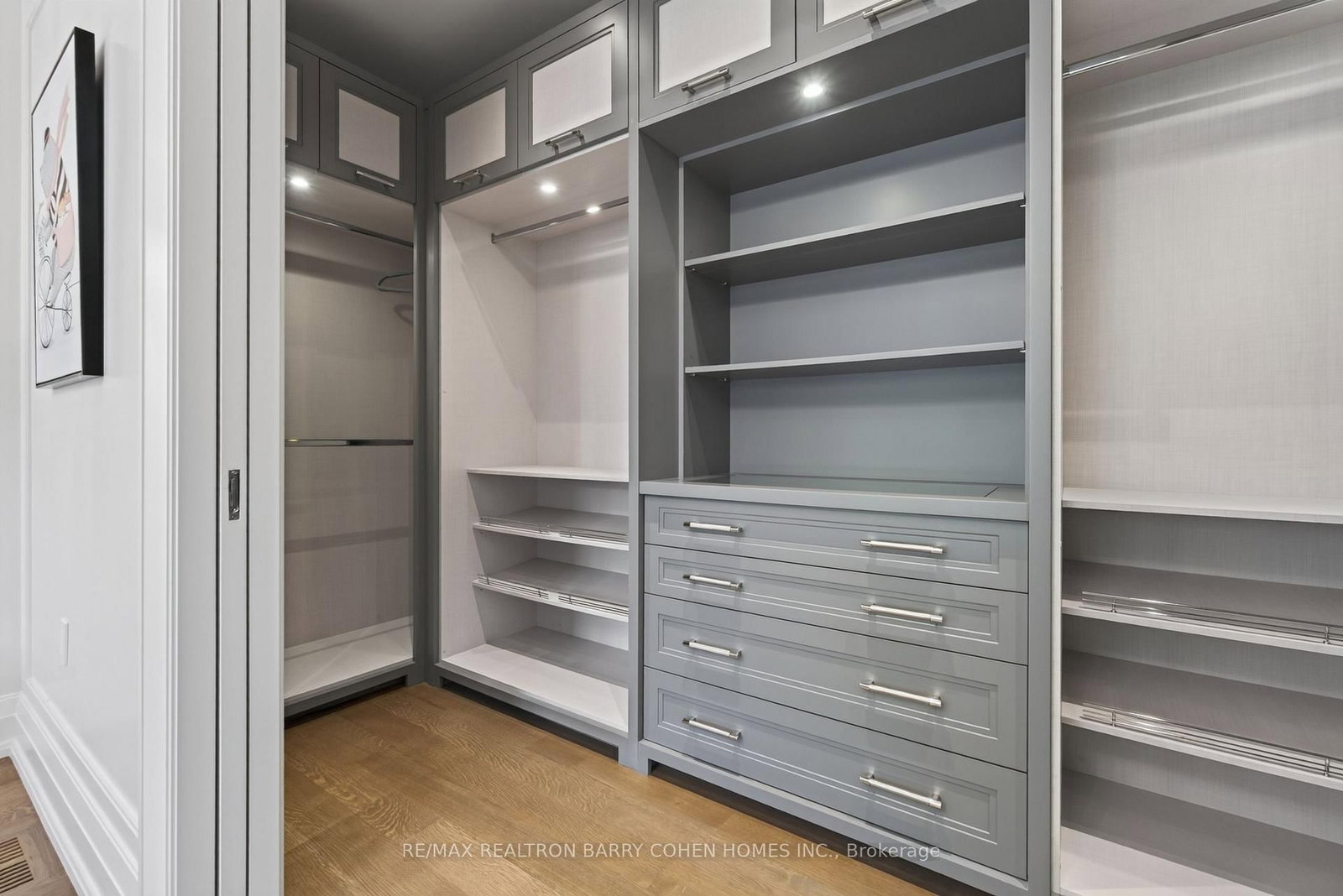 154 Yonge Boulevard • Toronto, ON photo 26