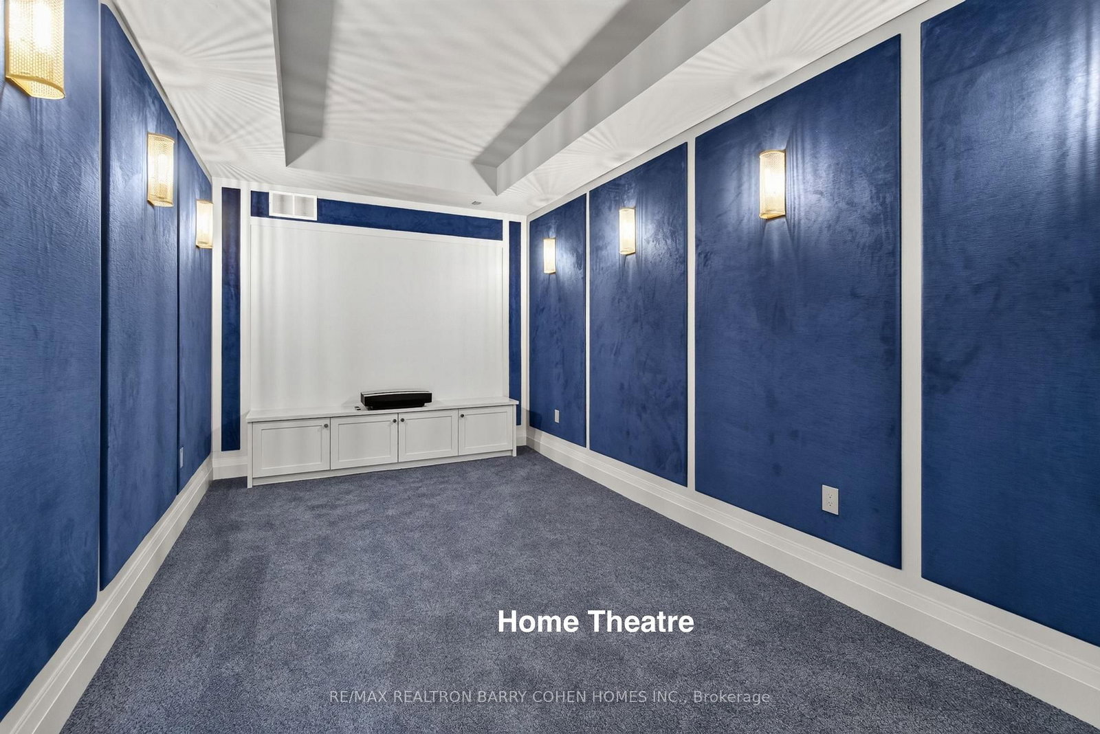 154 Yonge Boulevard • Toronto, ON photo 38