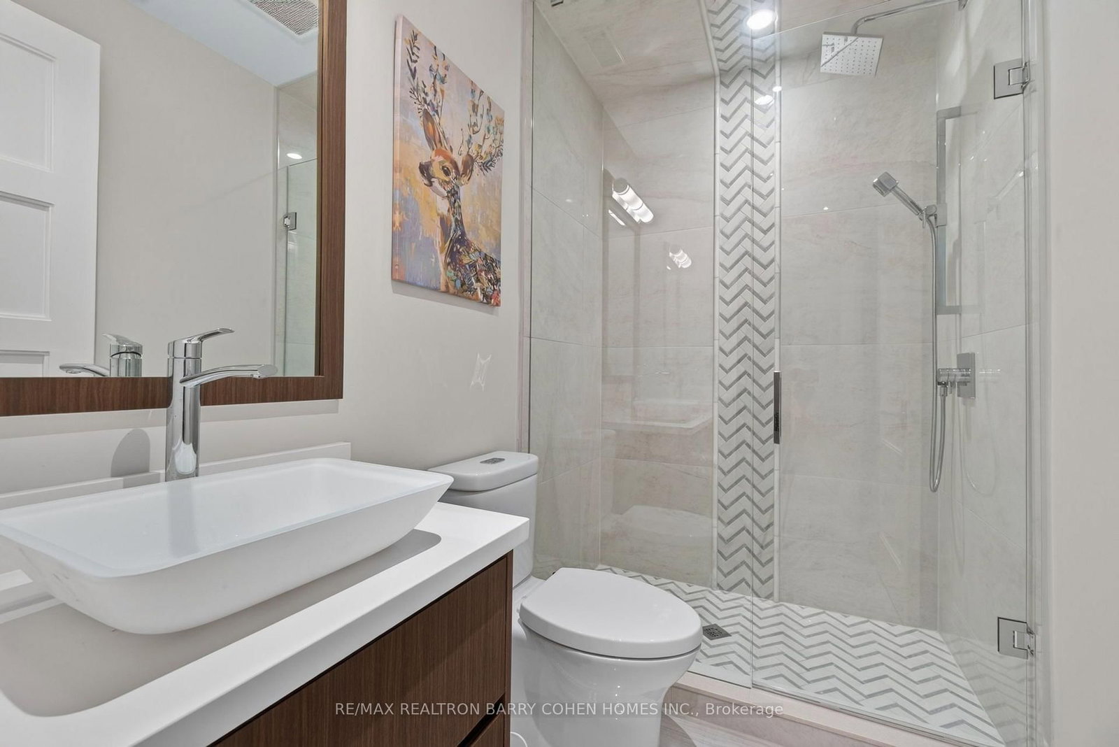 154 Yonge Boulevard • Toronto, ON photo 42