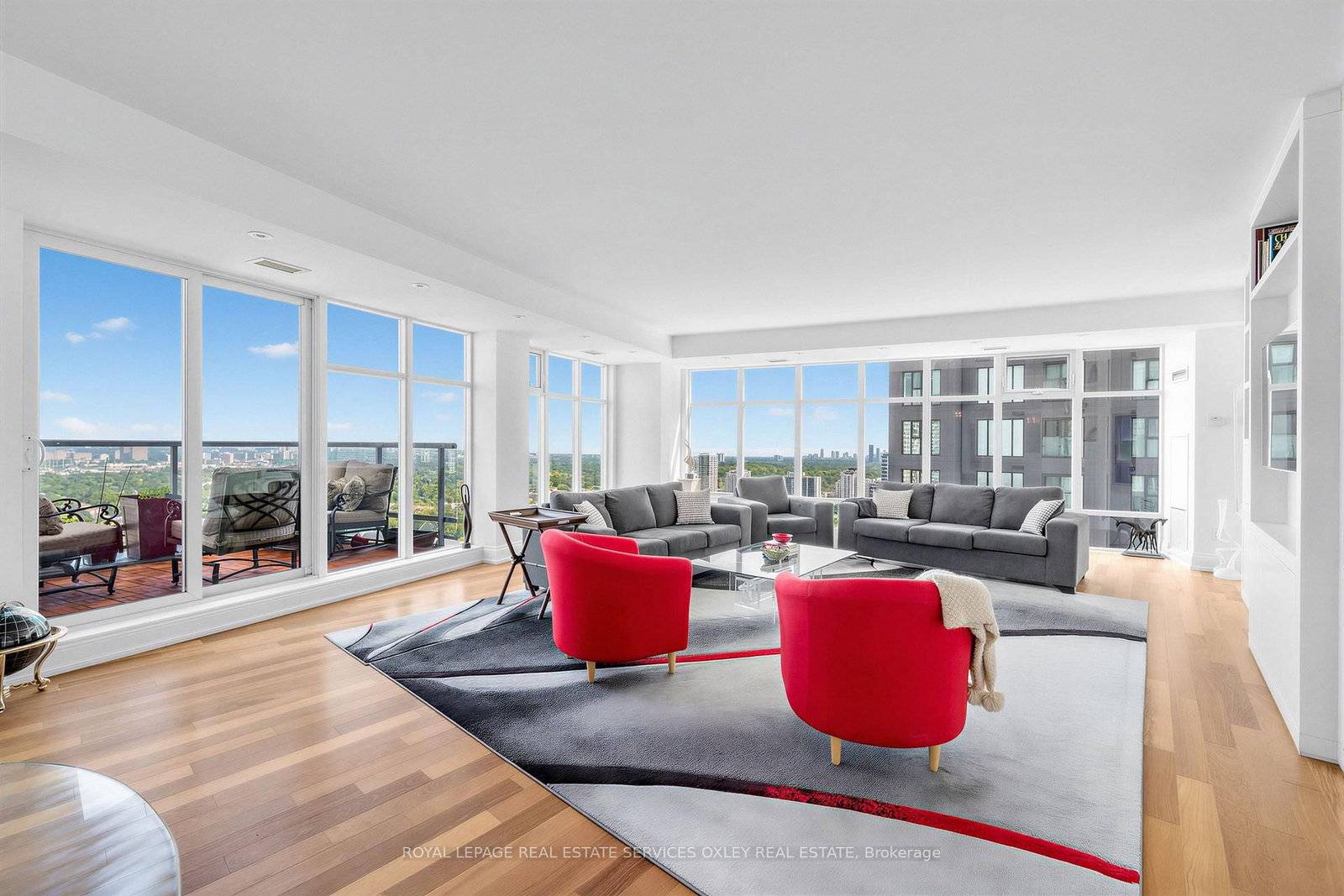 2181 Yonge Street • #3701 • Toronto, ON photo 6