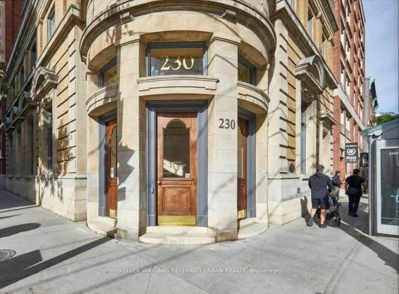 304 - 230 King Street E