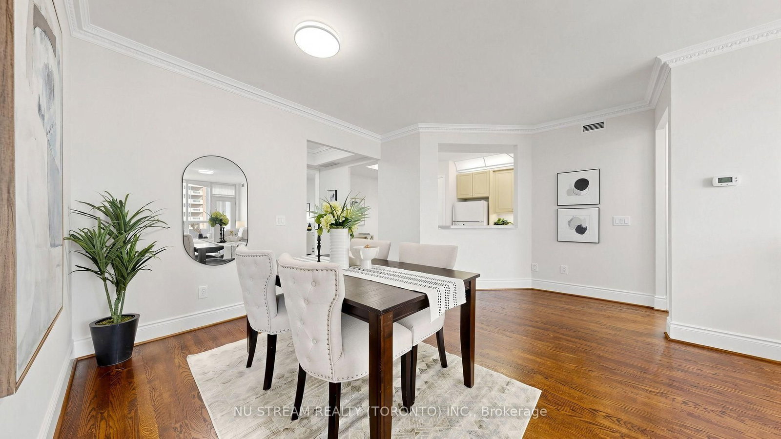 89 Skymark Drive • #2211 • Toronto, ON photo 10