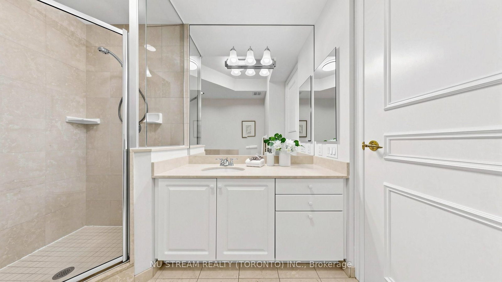 89 Skymark Drive • #2211 • Toronto, ON photo 17